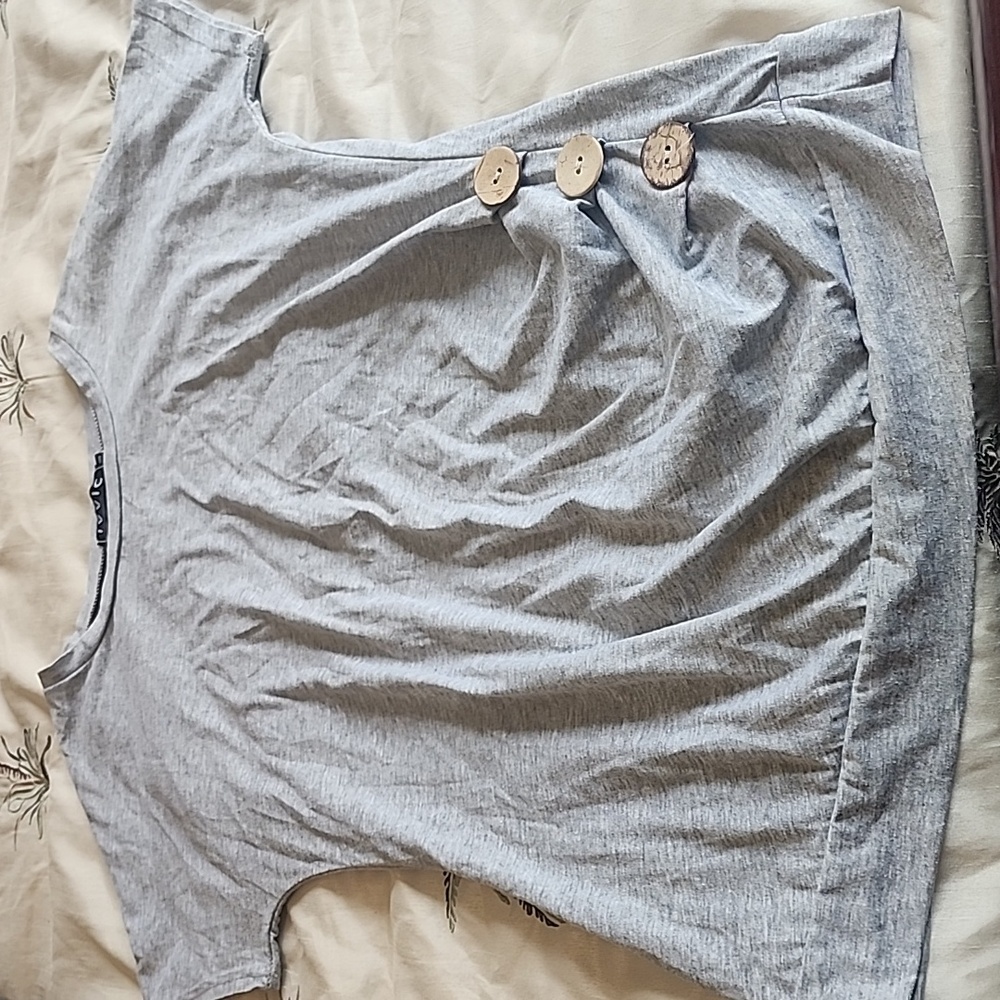 Grey button top